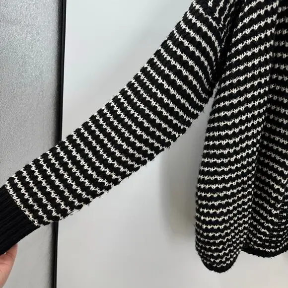 Michael Stars Chunky Cardigan Sweater L Black Cream Open Preppy Cozy Coastal - Picture 3 of 8